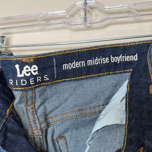 Lee Relaxed Fit Boyfriend Jeans Women’s 16M | Dark Wash Cuffed Distressed - Picture 2 of 12